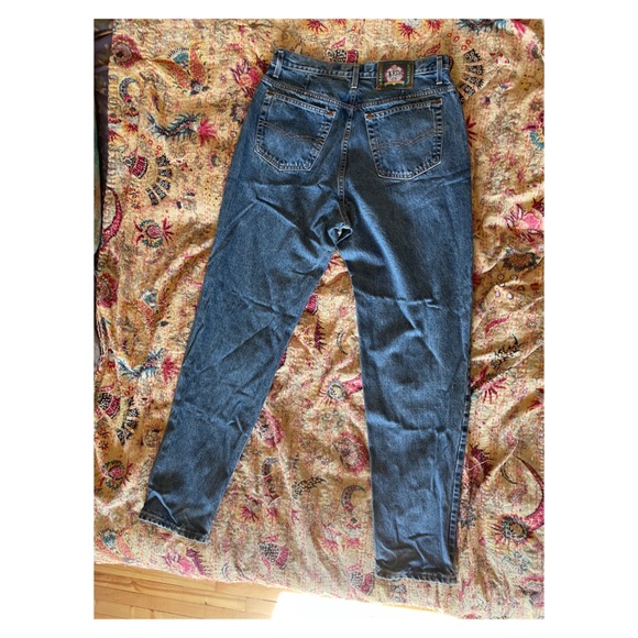 SOLD-90’s vintage Ikeda mom jeans - Picture 3 of 8